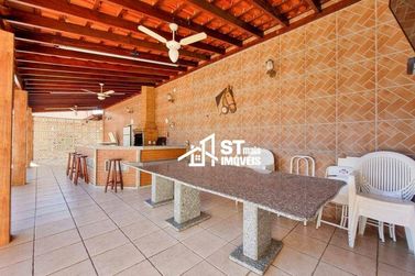 Casa para alugar - 207m&sup2; - Jardim Nova Andradas