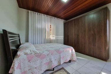 S&iacute;tio &agrave; venda - 350m&sup2; - Dos Lobos