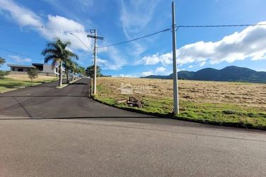 Terreno &agrave; venda - 850m&sup2; - Condom&iacute;nio Recanto Verde