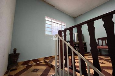 Sobrado &agrave; venda - 351m&sup2; - Pirapitinga