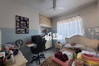 Casa &agrave; venda - 150m&sup2; - Centro