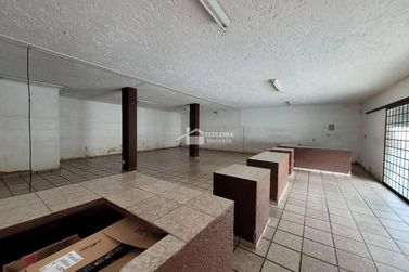 Casa &agrave; venda - 320m&sup2; - Vila Mosconi