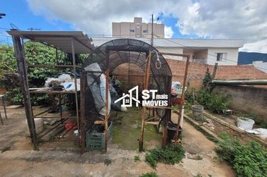 Casa &agrave; venda - 175m&sup2; - Jardim Nova Andradas