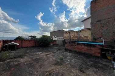 Casa para alugar - Jardim Alto da Serra