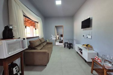 Ch&aacute;cara &agrave; venda - 136m&sup2; - Residencial Para&iacute;so
