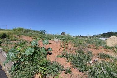 Terreno &agrave; venda - 200m&sup2; - Parque S&atilde;o Crist&oacute;v&atilde;o