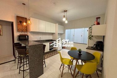 Sobrado &agrave; venda - 500m&sup2; - Jardim Mantiqueira 2