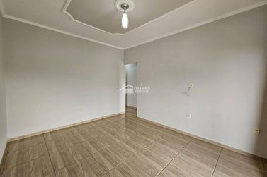 Casa &agrave; venda - 197m&sup2; - Jardim Mirante