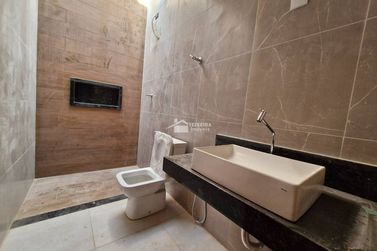 Casa &agrave; venda - 125m&sup2; - Jardim Lima