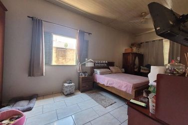 Casa &agrave; venda - 150m&sup2; - Centro