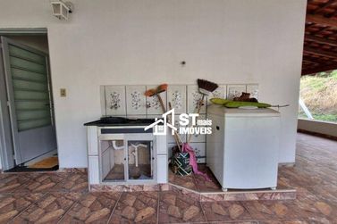 S&iacute;tio &agrave; venda - 2000m&sup2; - Zona Rural
