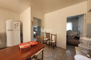 Casa &agrave; venda - 150m&sup2; - Centro