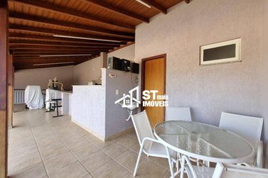 Casa &agrave; venda - 265m&sup2; - Jardim Portal Sol