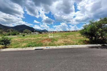 Terreno &agrave; venda - 200m&sup2; - Jardim Lima