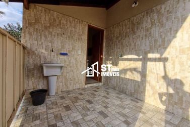Ch&aacute;cara &agrave; venda - 750m&sup2; - Retirinho