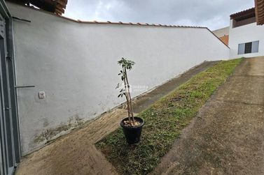 Casa &agrave; venda - 197m&sup2; - Jardim Mirante