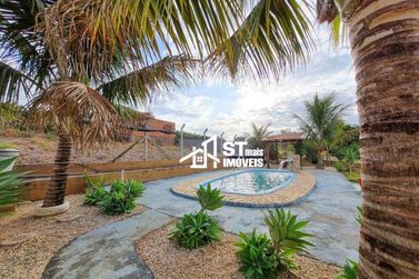 Ch&aacute;cara &agrave; venda - 750m&sup2; - Retirinho