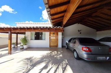 Casa &agrave; venda - 500m&sup2; - Vila Mosconi