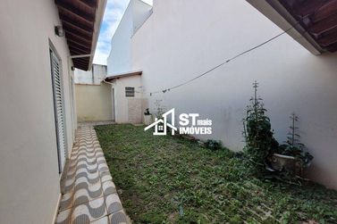 Casa &agrave; venda - 180m&sup2; - Jardim Mantiqueira