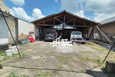 Terreno &agrave; venda - 300m&sup2; - Vila Graziani