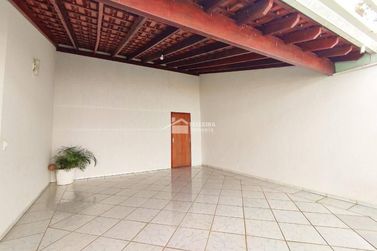 Casa &agrave; venda - 200m&sup2; - Jardim Ip&ecirc;
