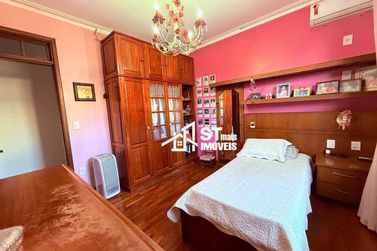 Casa &agrave; venda - 240m&sup2; - Jardim Panorama