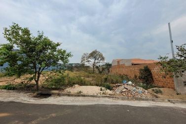 Terreno &agrave; venda - 280m&sup2; - Jardim Rio Branco