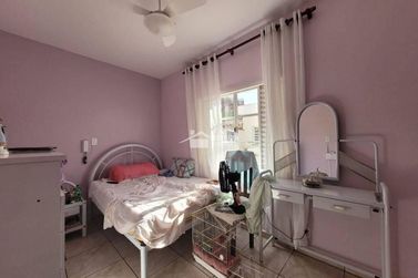Casa &agrave; venda - 129m&sup2; - Centro