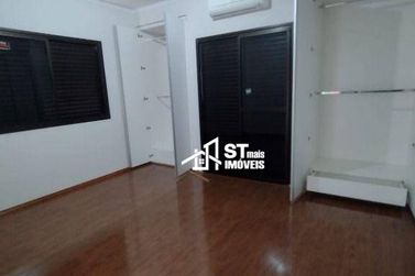 Casa &agrave; venda - 377m&sup2; - Vila Mosconi