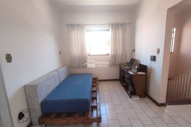 Casa &agrave; venda - 232m&sup2; - Jardim Bela Vista