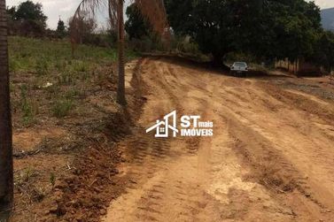 Terreno &agrave; venda - 1100m&sup2; - Rural