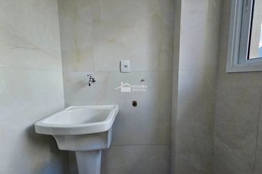 Apartamento &agrave; venda - 79m&sup2; - Centro