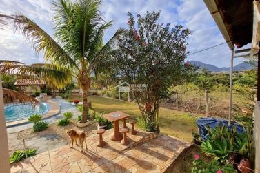 Ch&aacute;cara &agrave; venda - 750m&sup2; - Retirinho