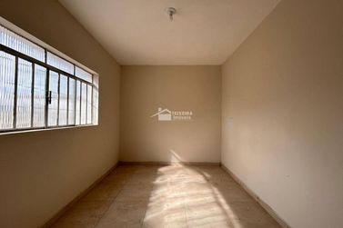 Casa &agrave; venda - 85m&sup2; - Centro