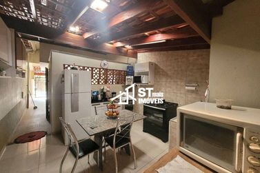 Casa &agrave; venda - 176m&sup2; - Vila Caracol