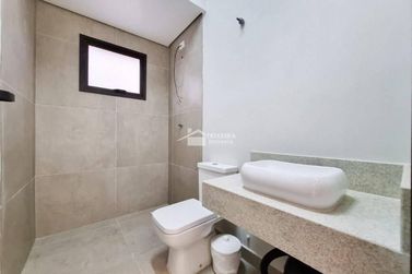 Casa &agrave; venda - 210m&sup2; - Jardim Mantiqueira II