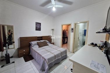 Casa &agrave; venda - 260m&sup2; - Jardim Mantiqueira II