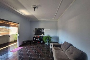 Sobrado &agrave; venda - 188m&sup2; - Jardim Muterle