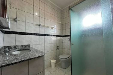 Casa para alugar - 130m&sup2; - Jardim Am&eacute;rica