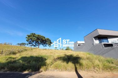 Terreno &agrave; venda - 601m&sup2; - Jardim Mantiqueira 2