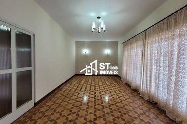 Casa &agrave; venda - 499m&sup2; - Centro