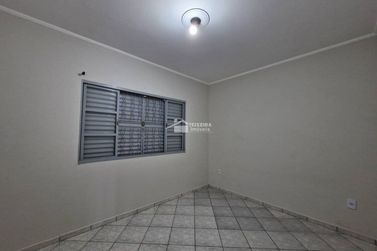 Casa &agrave; venda - 200m&sup2; - Jardim Rio Negro