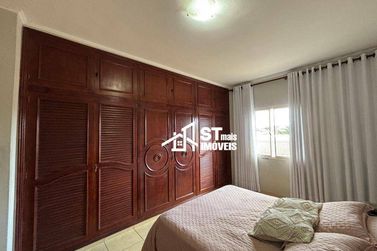 Casa &agrave; venda - 216m&sup2; - Jardim Nova Andradas