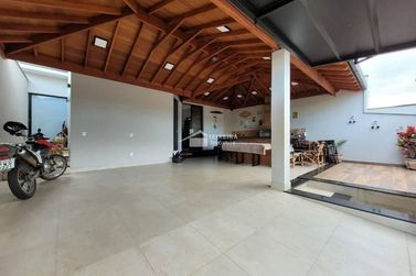 Casa &agrave; venda - 148m&sup2; - Portal da Mantiqueira