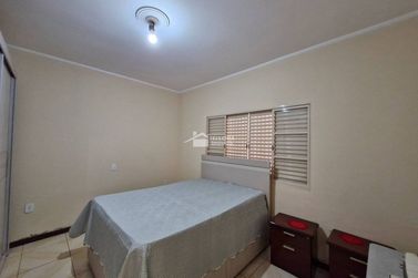 Casa &agrave; venda - 120m&sup2; - 