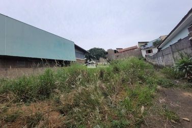 Terreno &agrave; venda - 360m&sup2; - Vila Euclides