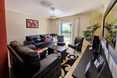 Sobrado &agrave; venda - 150m&sup2; - Pirapitinga