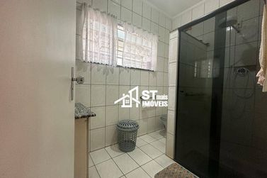 Casa &agrave; venda - 300m&sup2; - Centro