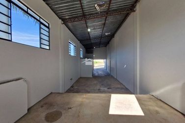 Sal&atilde;o Comercial &agrave; venda - 99m&sup2; - Jardim Alvorada