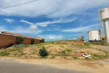 Terreno &agrave; venda - 215m&sup2; - David de Paula